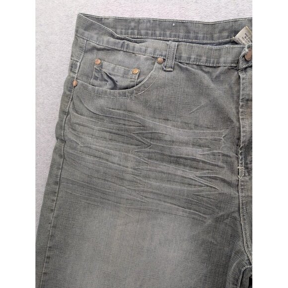 Brooklyn Xpress Denim Shorts Mens 48 Gray Distressed Embroidered Pockets Zip Fly - Picture 2 of 16